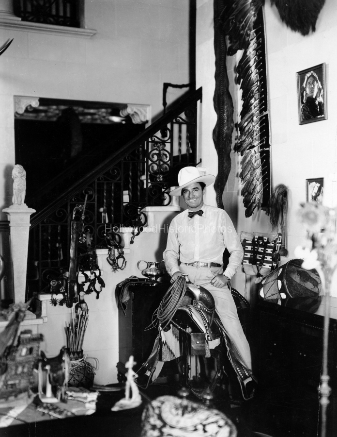 Tom Mix 1927 In his Estate wm.jpg